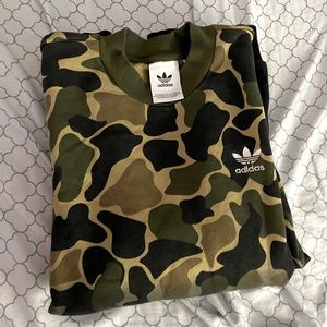 Camo soft Adidas Sweater